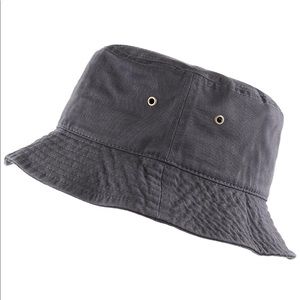 Deep grey bucket hat. Uni-Sex